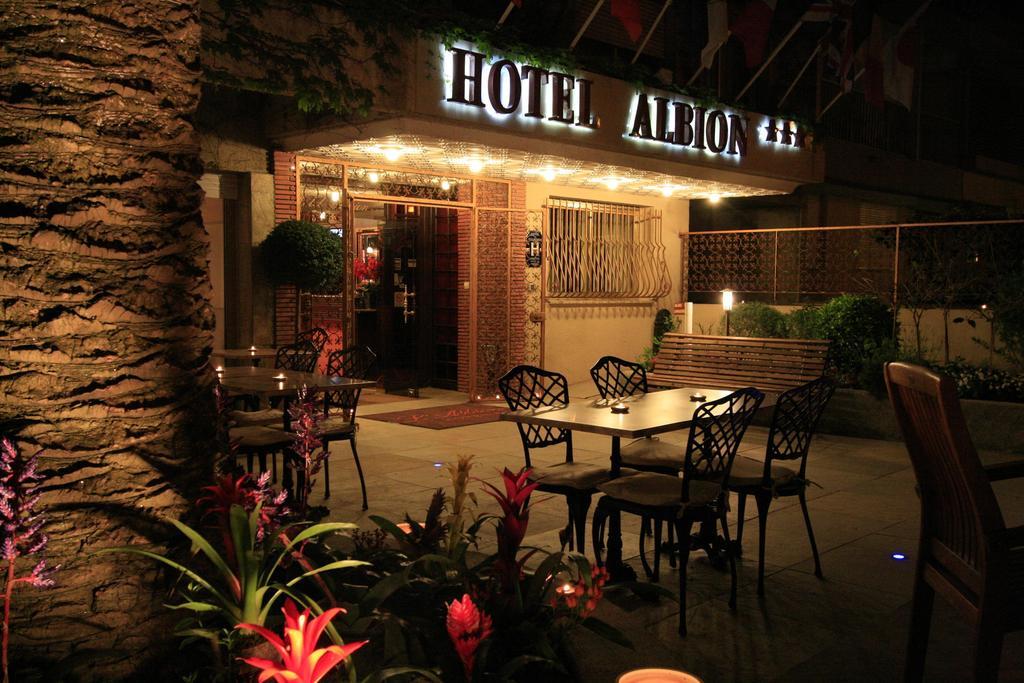 Hotel Albion Αζάτσιο Εξωτερικό φωτογραφία